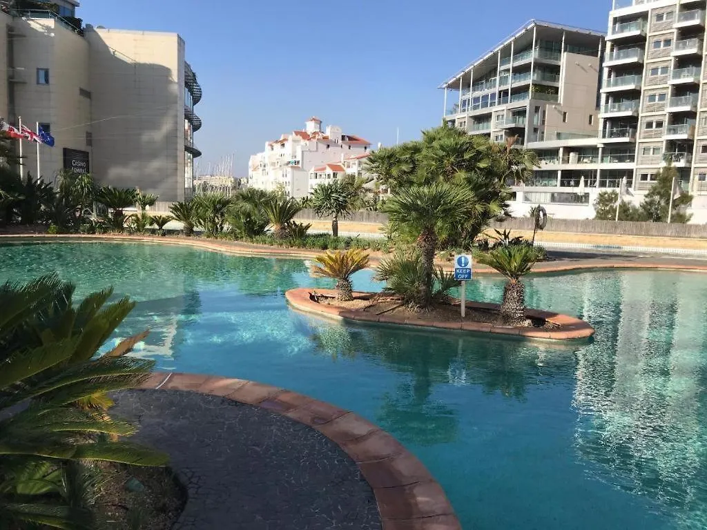 Lejlighed Three Bedroom Flat At Ocean Village Gibraltar